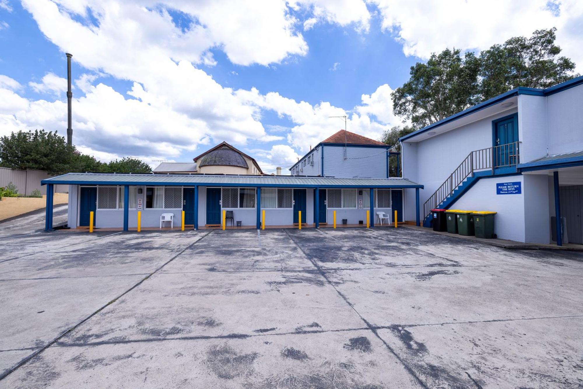 Windsor Heritage Motel Exterior foto